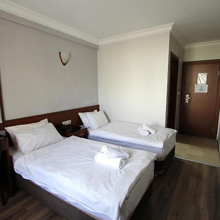 Lyon Hotel Isztambul Kültér fotó