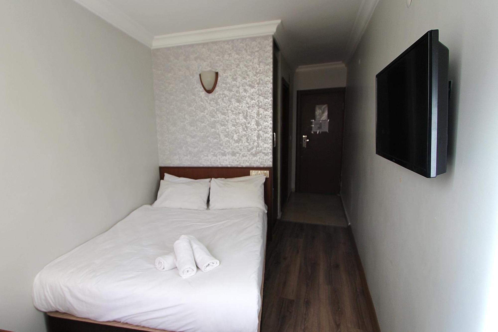 Lyon Hotel Isztambul Kültér fotó