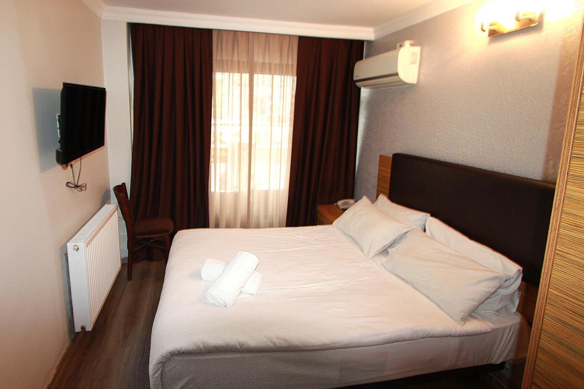 Lyon Hotel Isztambul Kültér fotó