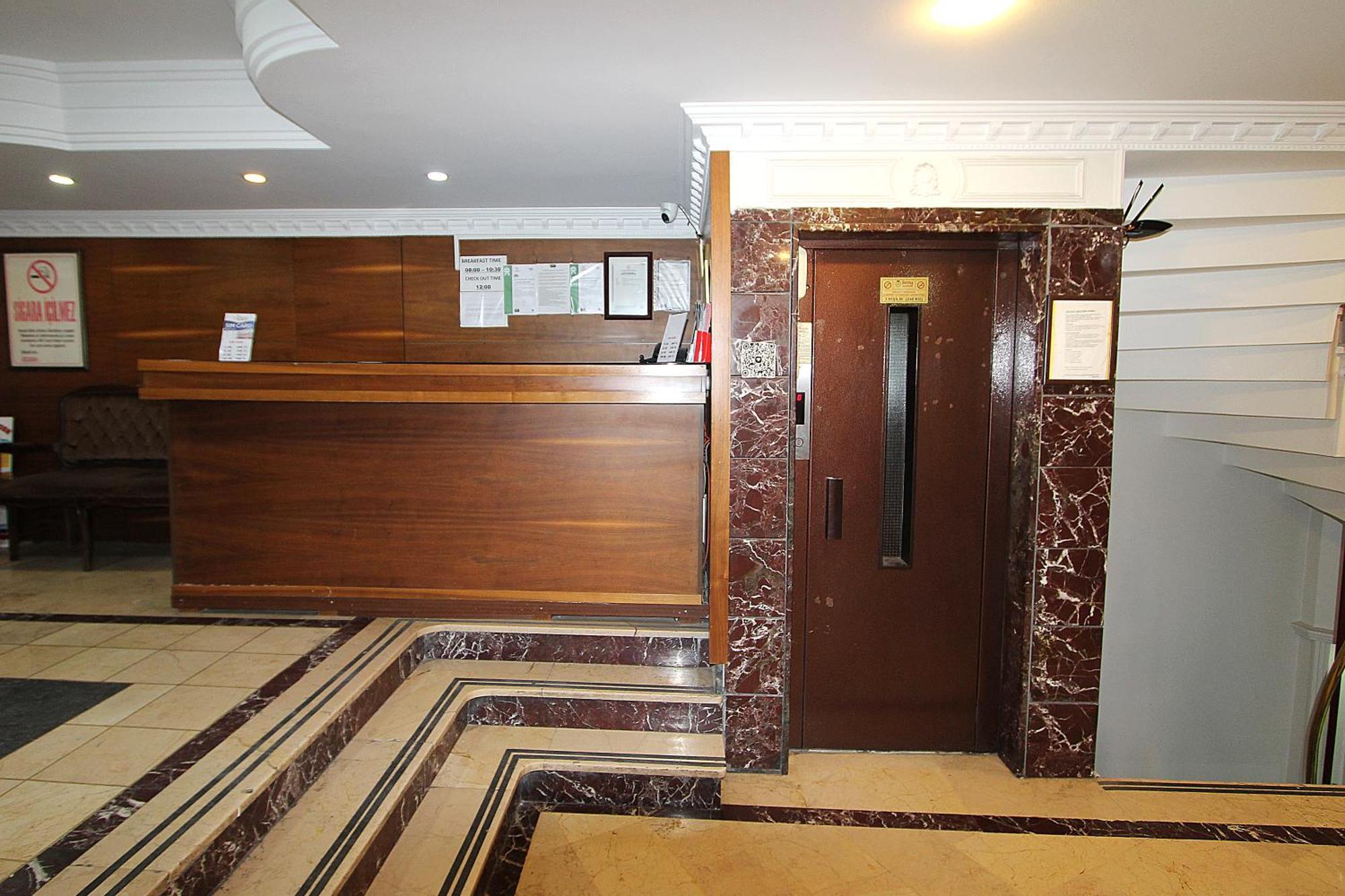 Lyon Hotel Isztambul Kültér fotó